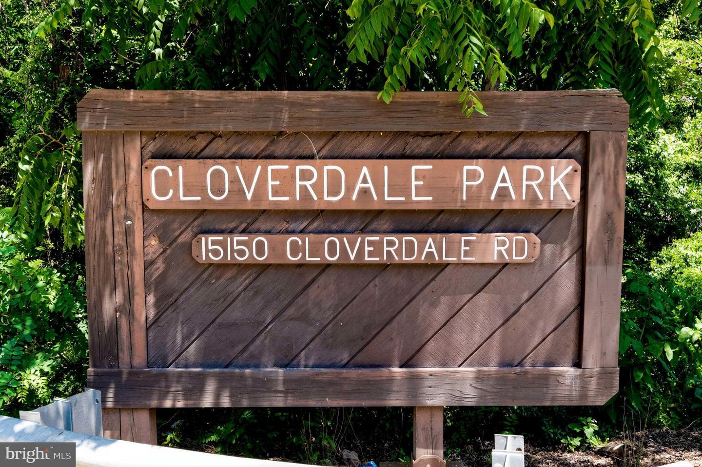 15252 Cloverdale Road photo 37