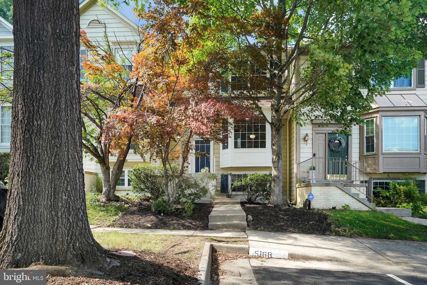 5166 Havering Way, Woodbridge