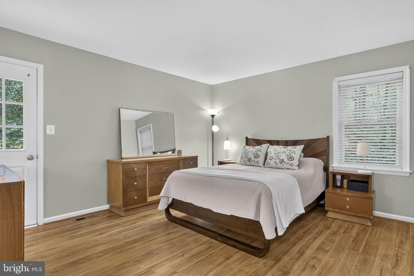 11039 Timberview Drive photo 27