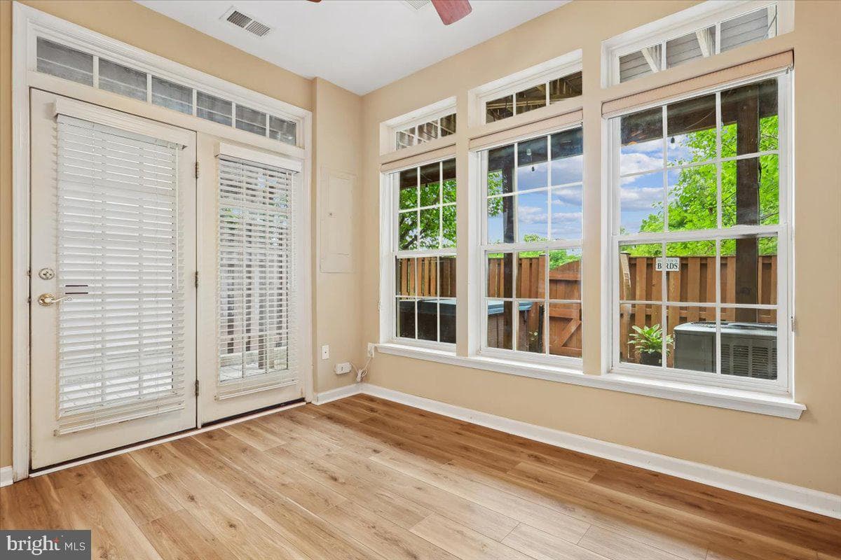 15042 Danehurst Circle photo 5