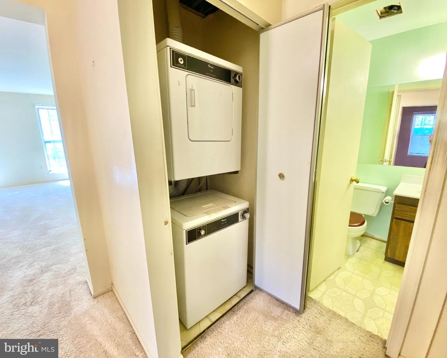 2877 Burgundy Place photo 15