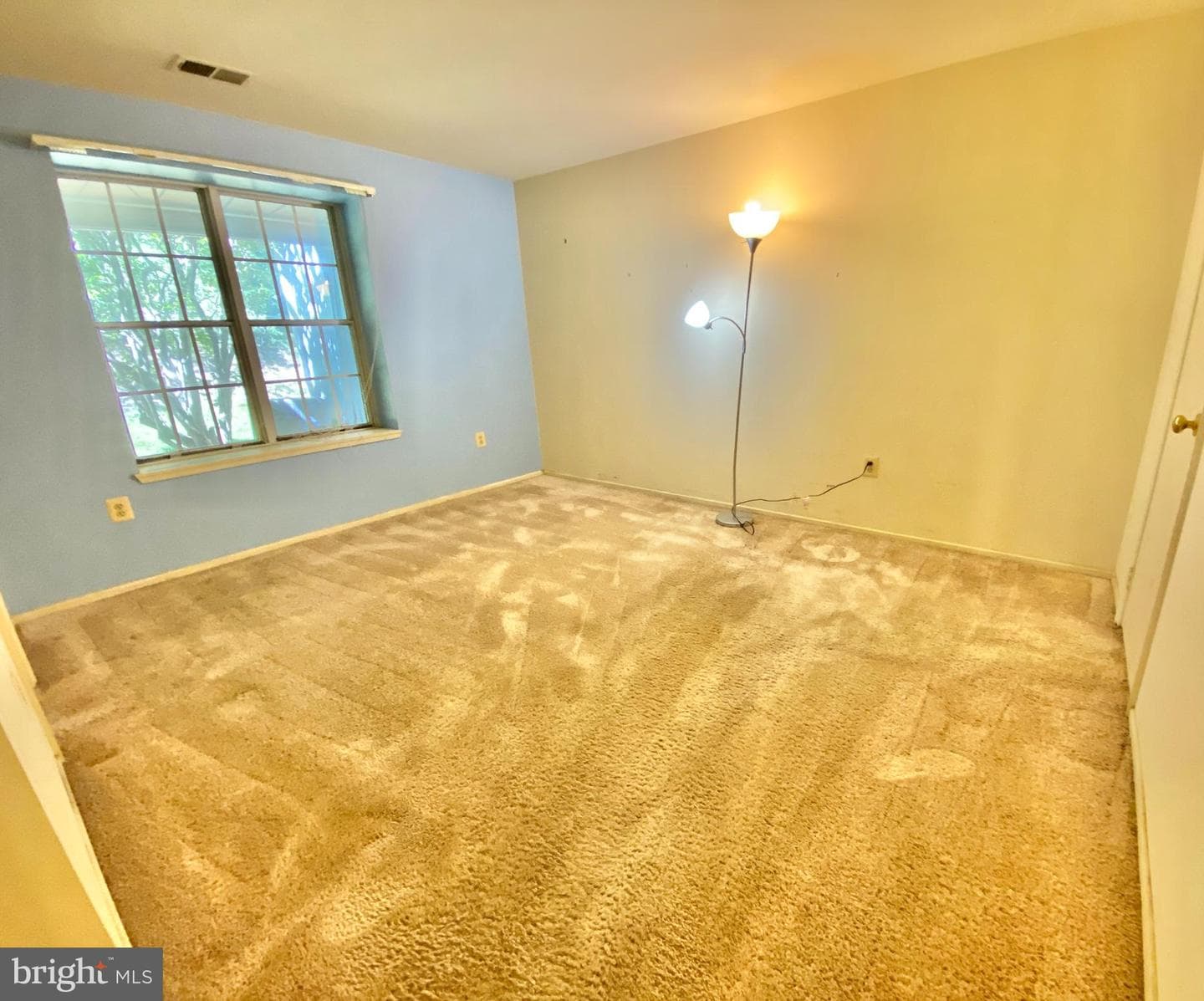 2877 Burgundy Place photo 23