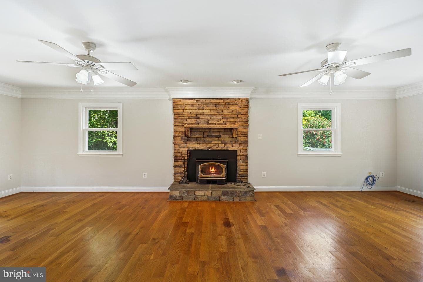 12312 White Eagle Drive photo 11