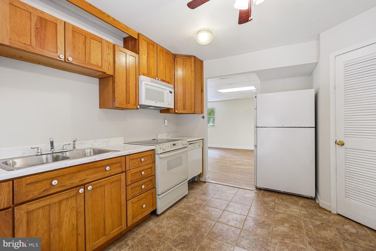 12312 White Eagle Drive photo 31