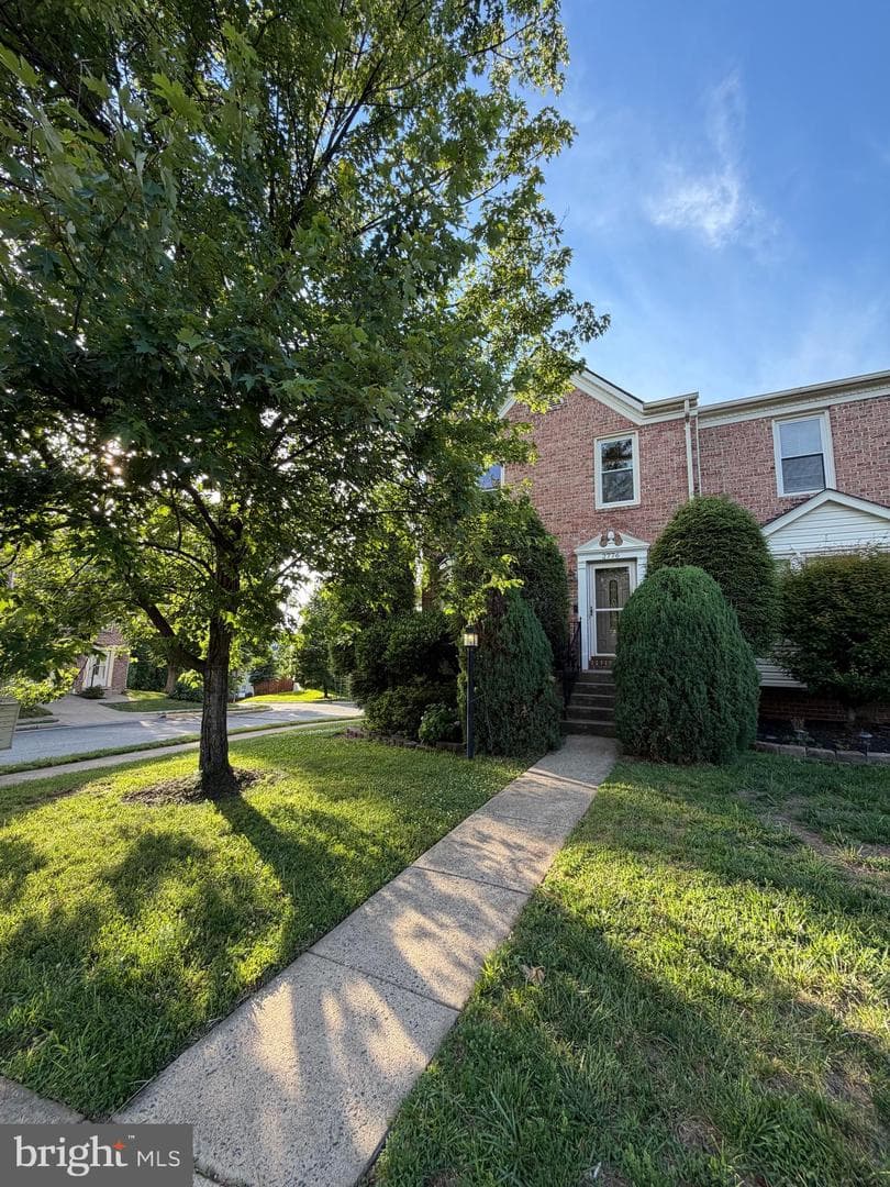 2776 Winston Court, Woodbridge