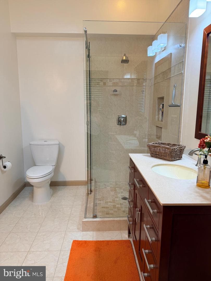 2776 Winston Court photo 34