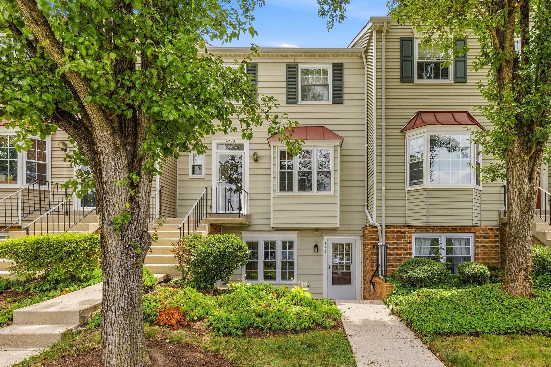 4225 Stockbridge Drive #5f, Dumfries