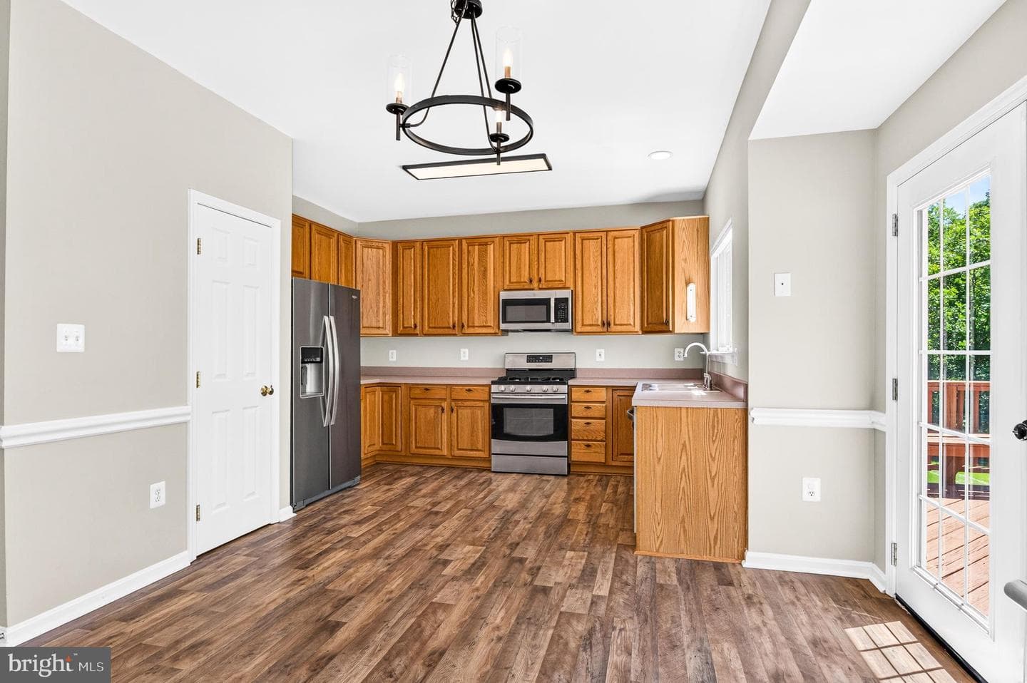6853 Hollow Glen Court photo 23