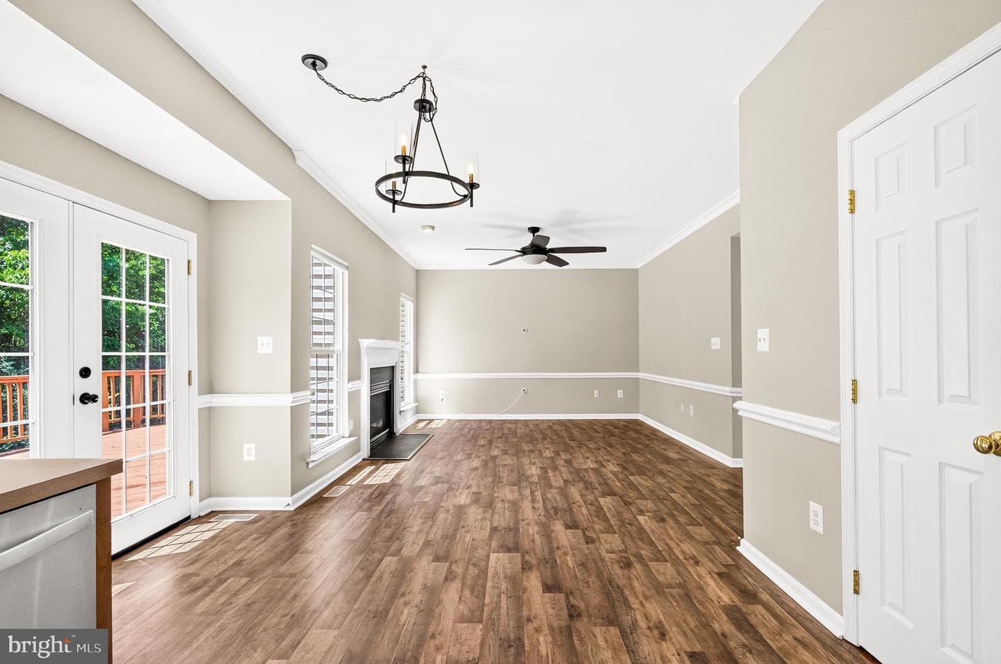 6853 Hollow Glen Court photo 27