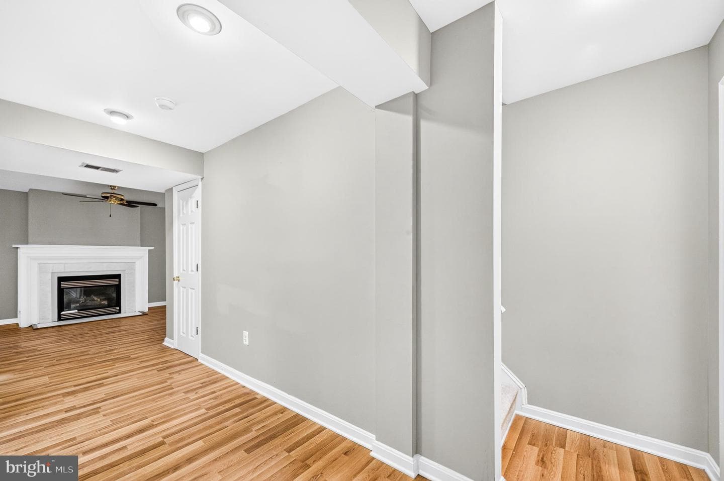 6853 Hollow Glen Court photo 44