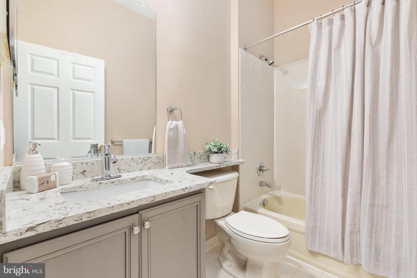 5217 Addlerfield Way photo 7