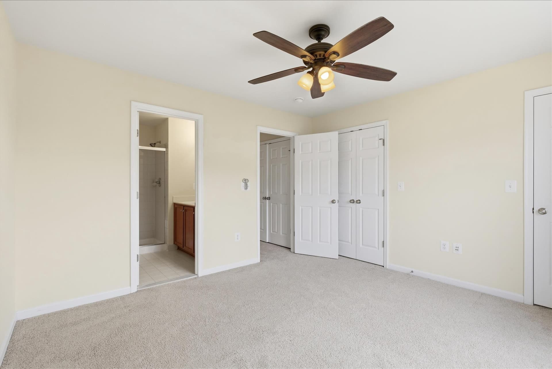 15704 John Diskin Circle photo 22