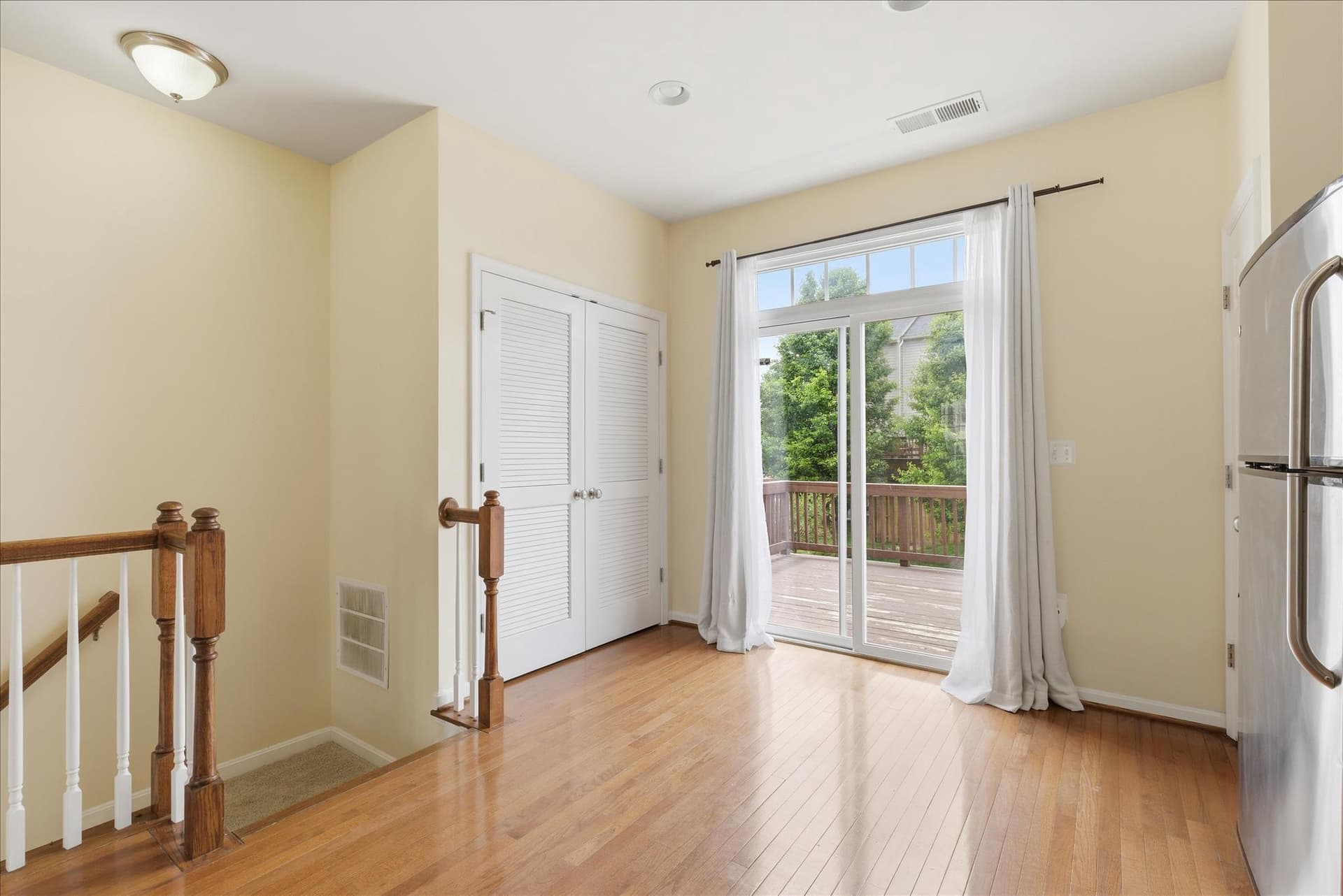 15704 John Diskin Circle photo 8