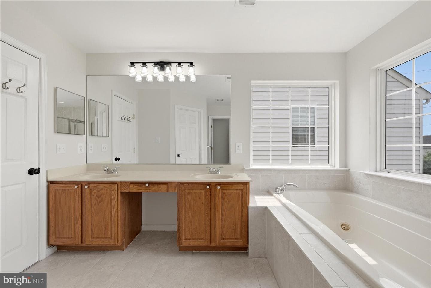 14109 Estate Manor Drive photo 13