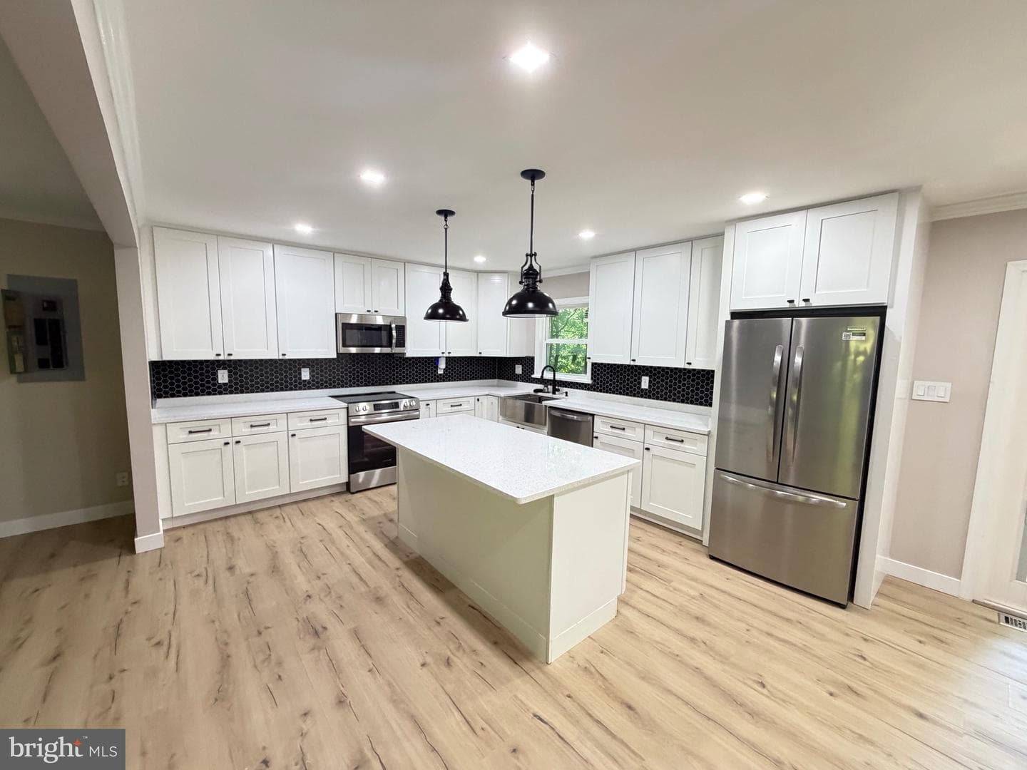 1901 Ridge Road, Haymarket