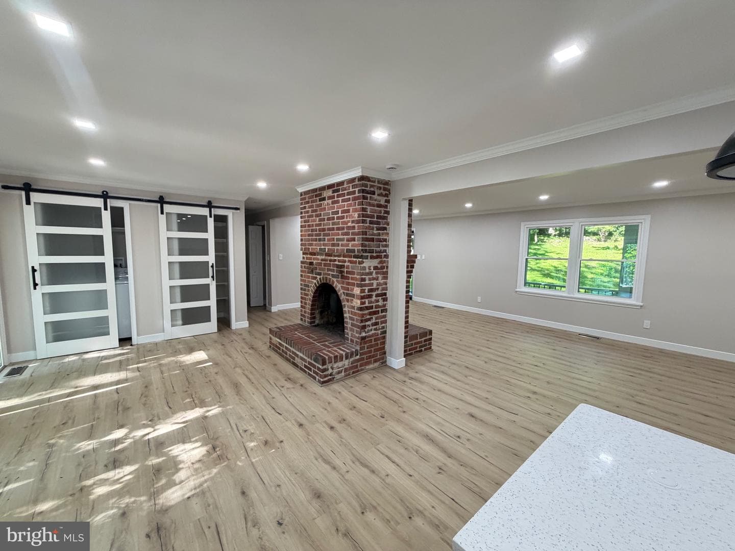 1901 Ridge Road photo 6