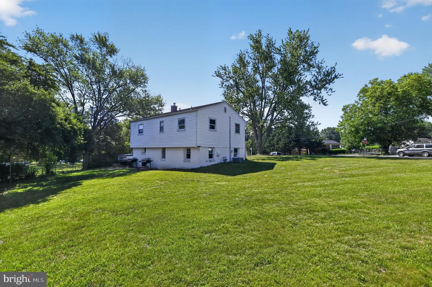 9300 Baker Street photo 4