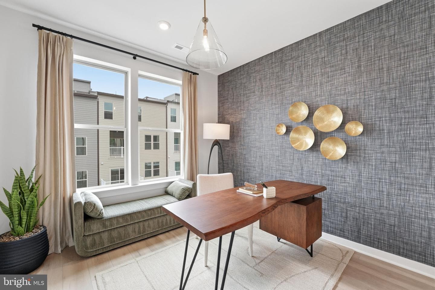 14136 Slate Street photo 28