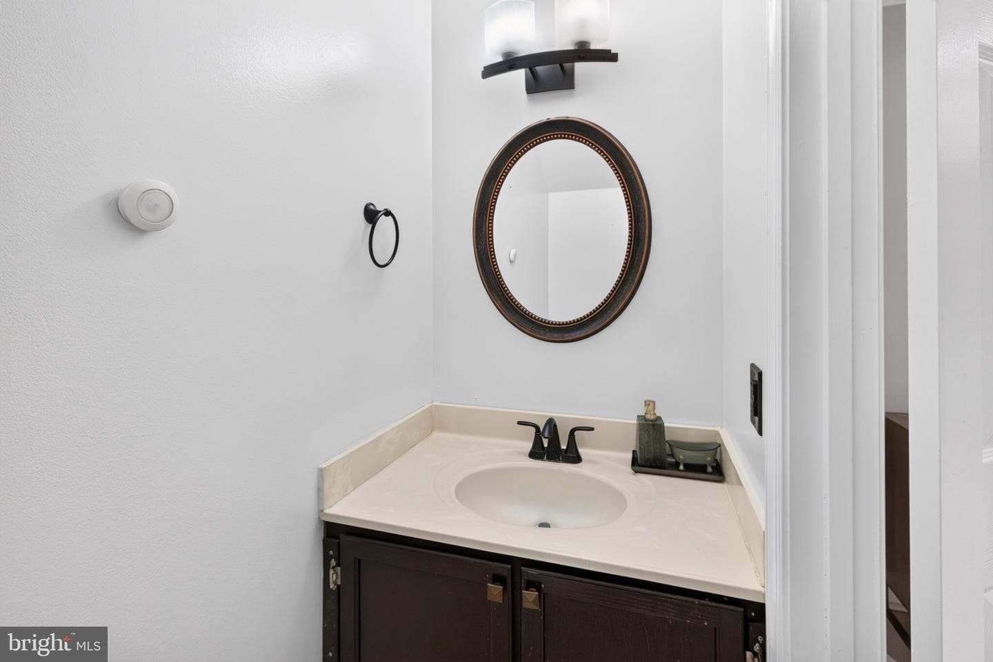 12585 Kempston Lane photo 14