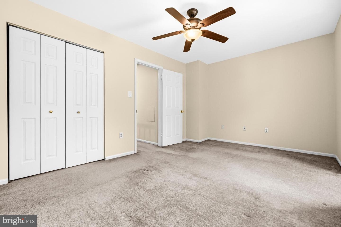 15203 Valley Stream Drive photo 15