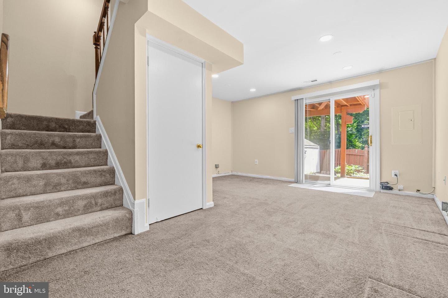 15203 Valley Stream Drive photo 23
