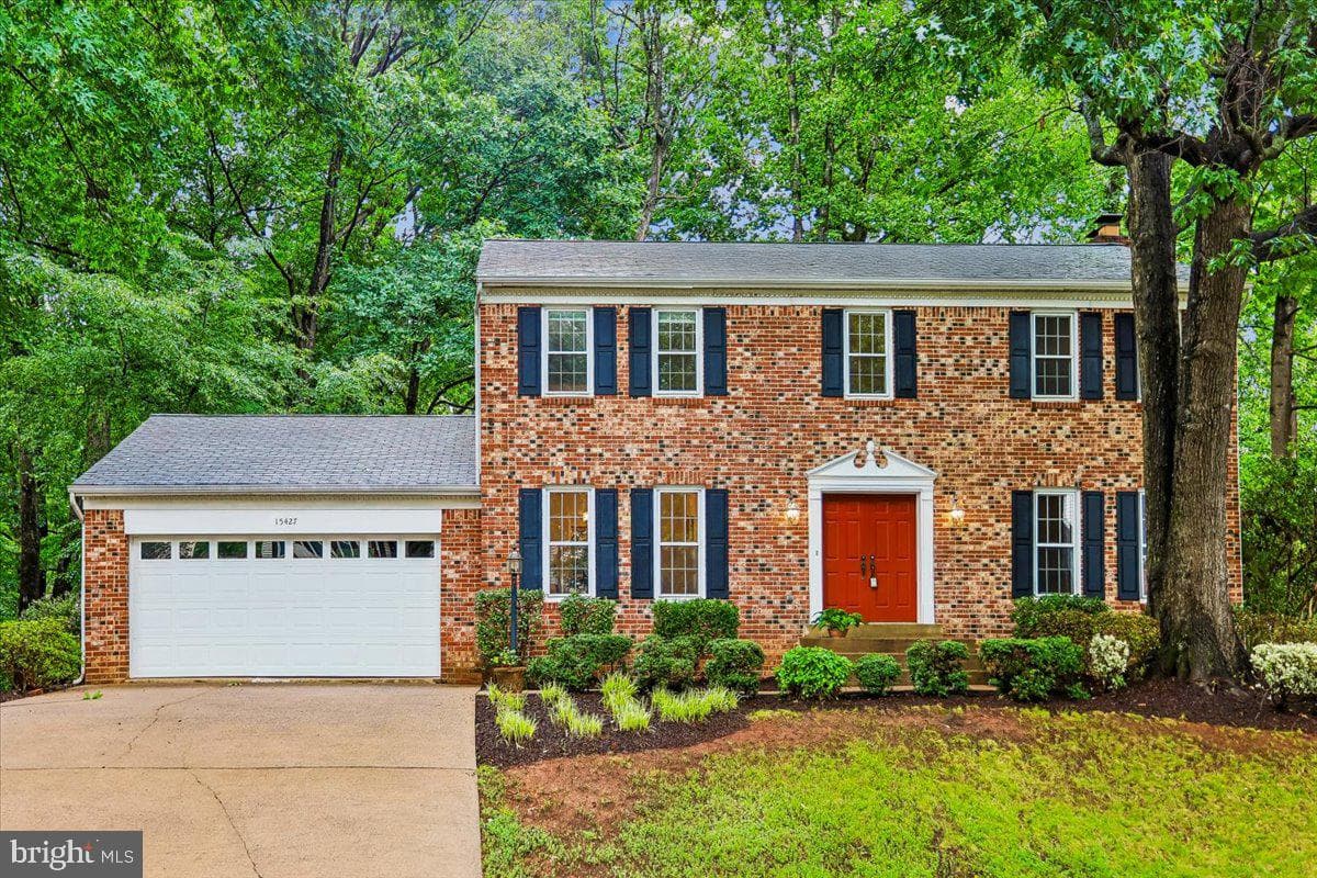 15427 Skyline Drive, Dumfries