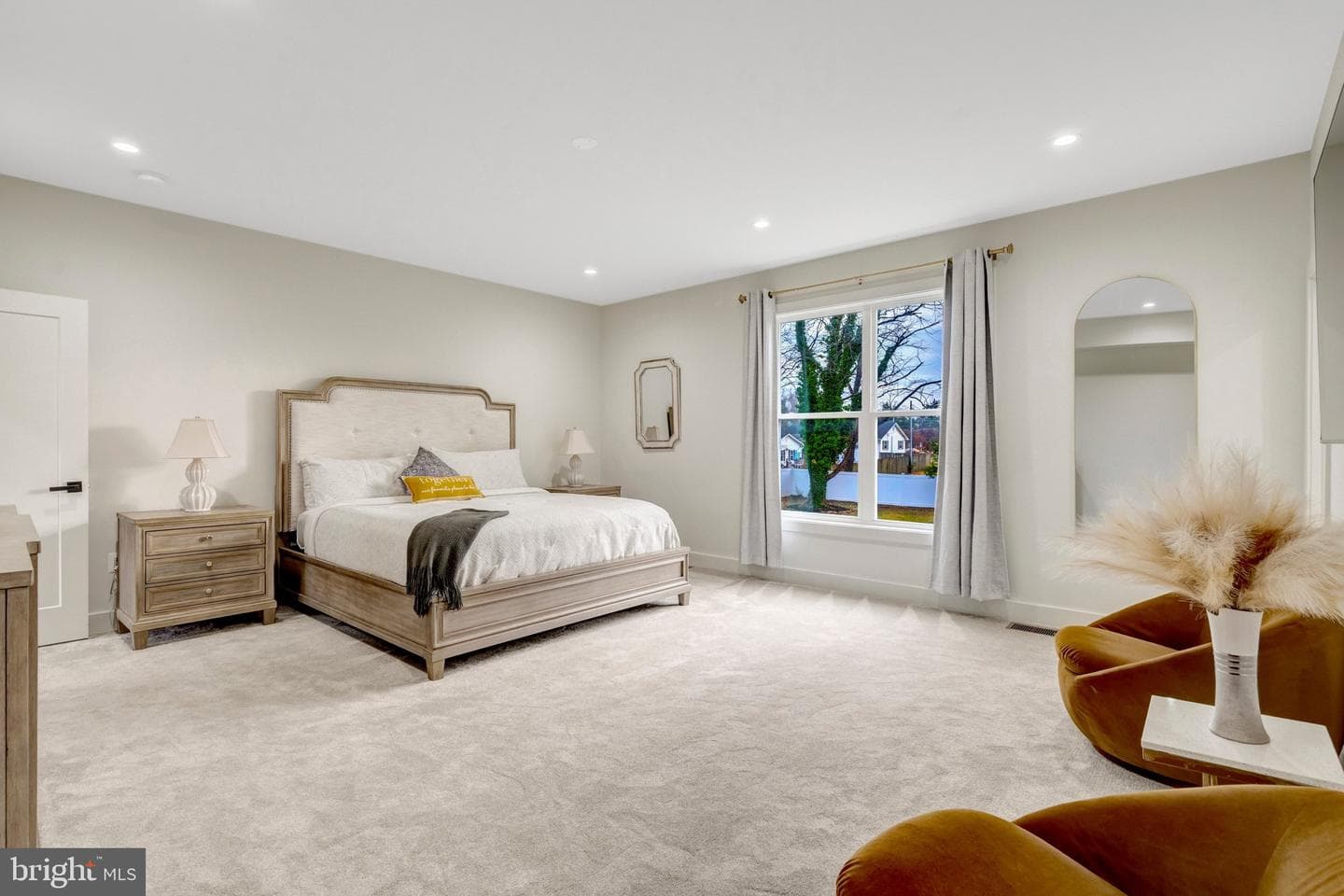 8709 Yorkshire Lane photo 11