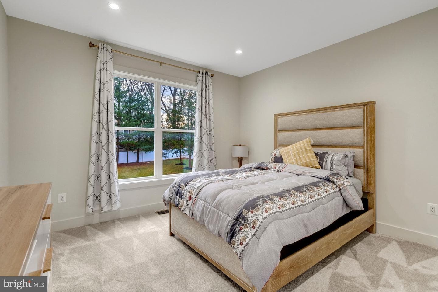 8709 Yorkshire Lane photo 17