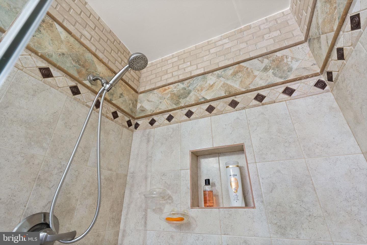 3523 Castle Hill Drive photo 22