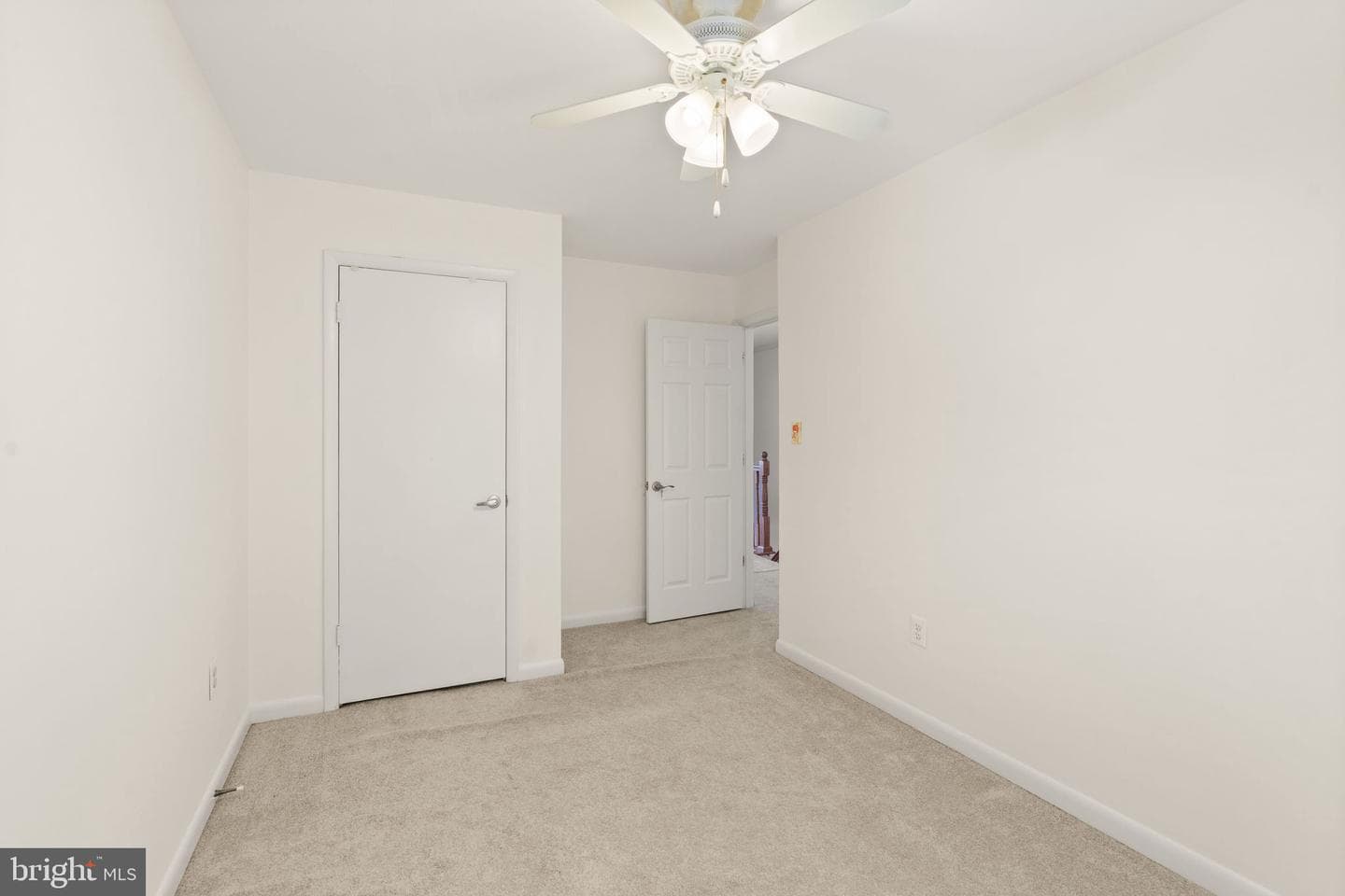 3523 Castle Hill Drive photo 24