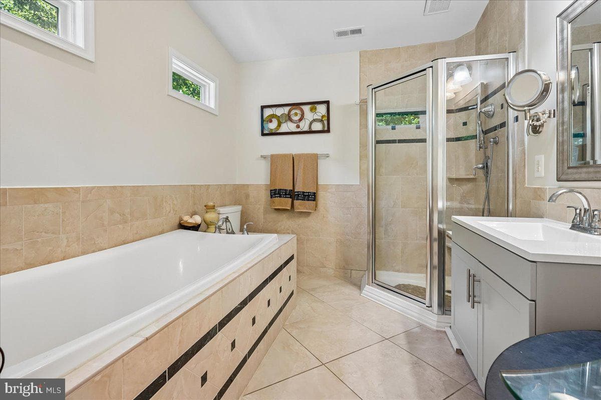 16065 Deer Park Drive photo 23