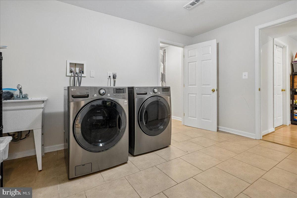 16065 Deer Park Drive photo 33