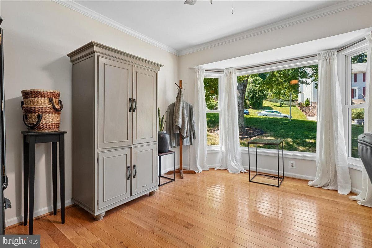 16065 Deer Park Drive photo 4