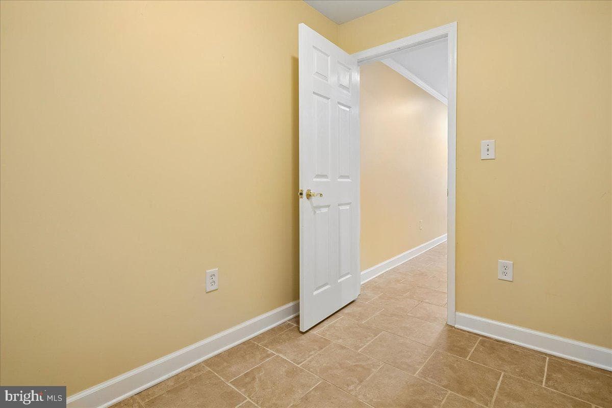 15361 Warm Springs Lane photo 37