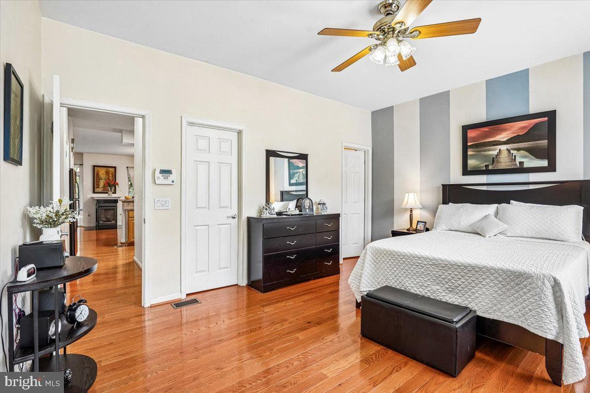 13806 Breezy Ridge Way photo 20