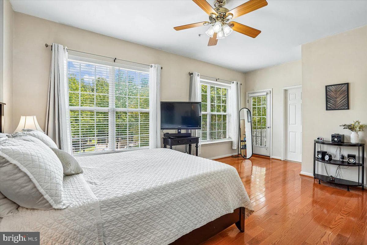 13806 Breezy Ridge Way photo 22