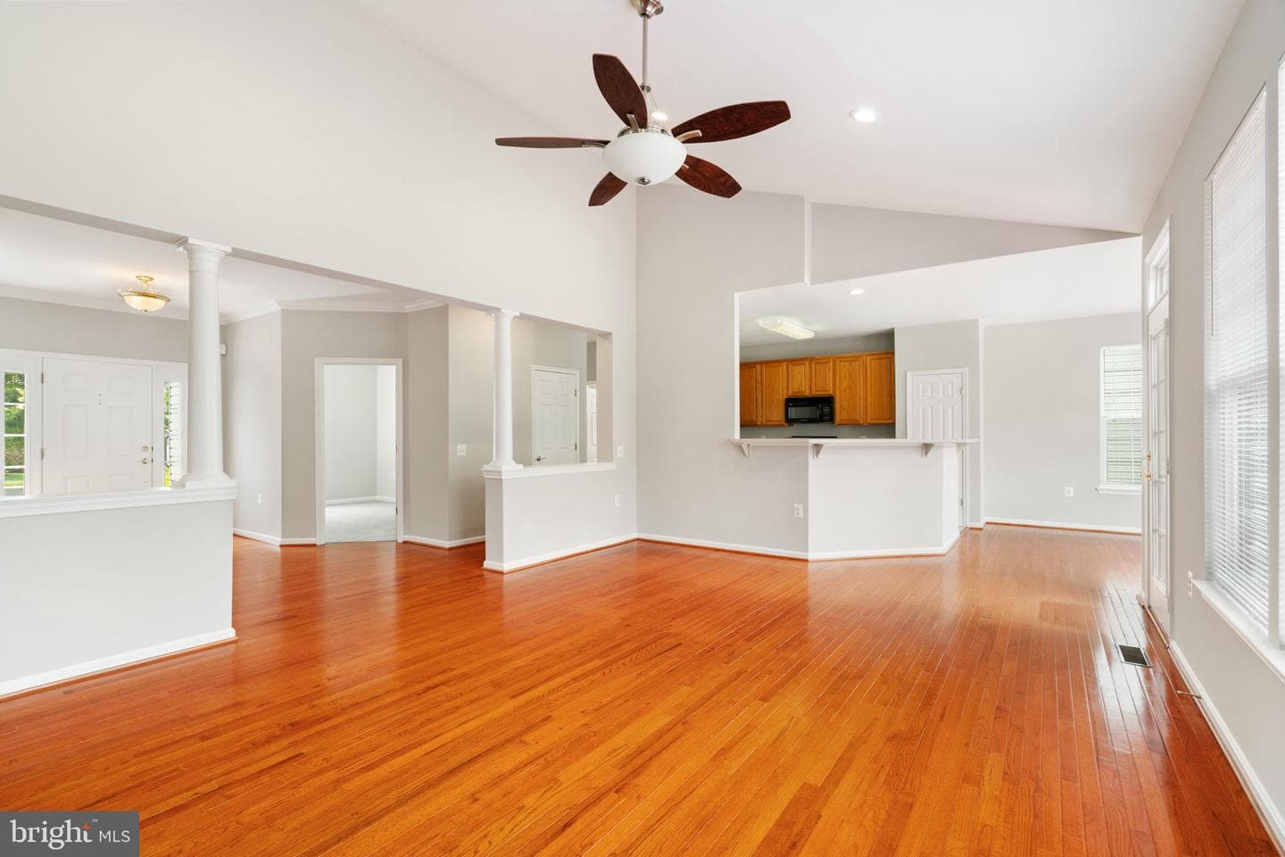 17633 Four Seasons Drive photo 12