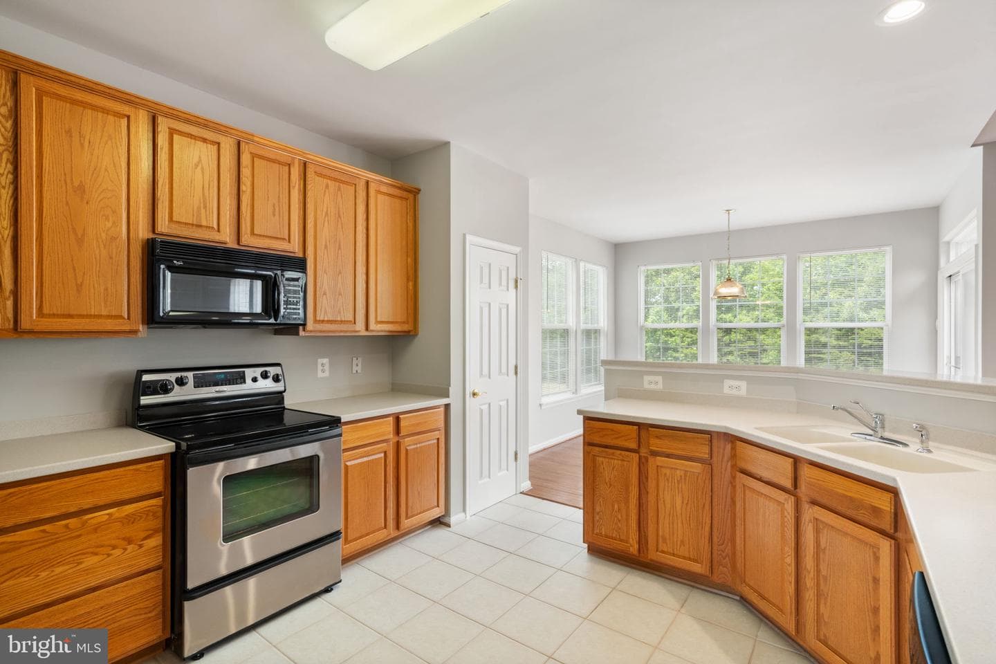 17633 Four Seasons Drive photo 18