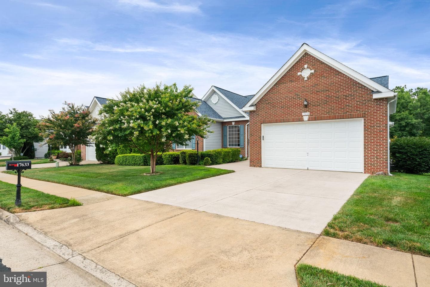 17633 Four Seasons Drive photo 4