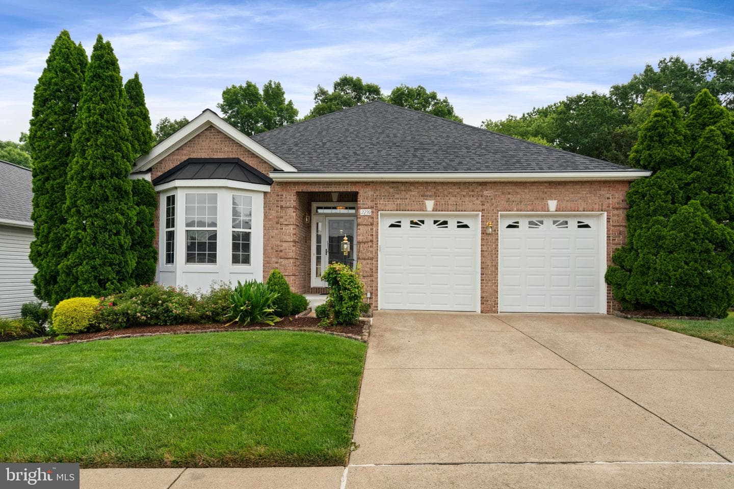 17239 Four Seasons Drive photo 2