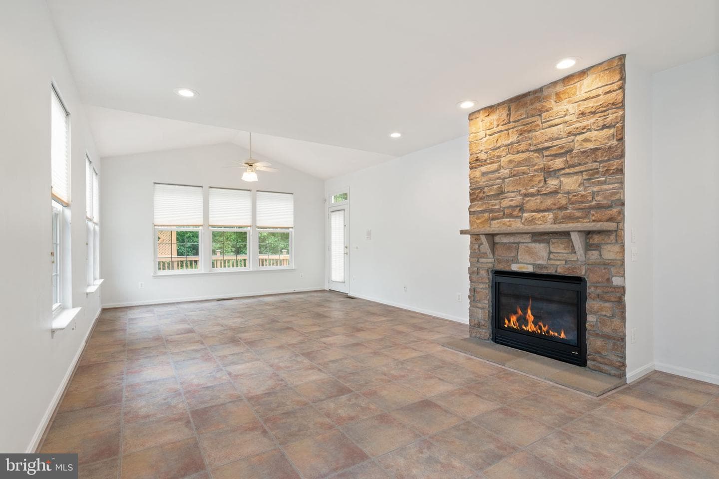 17239 Four Seasons Drive photo 22