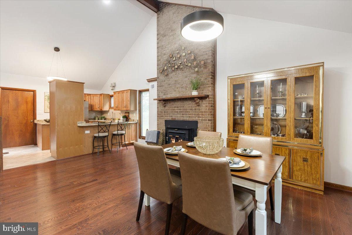 12212 Woodlark Court photo 10