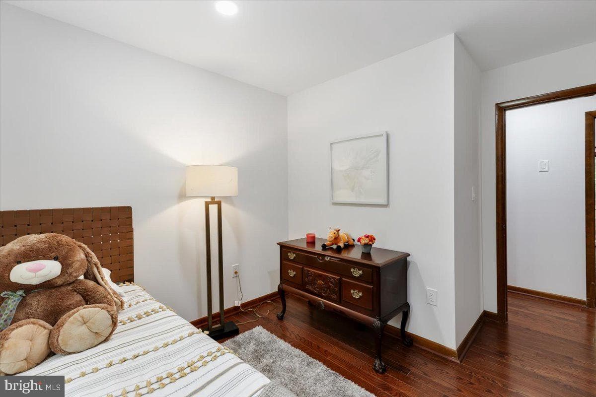 12212 Woodlark Court photo 29