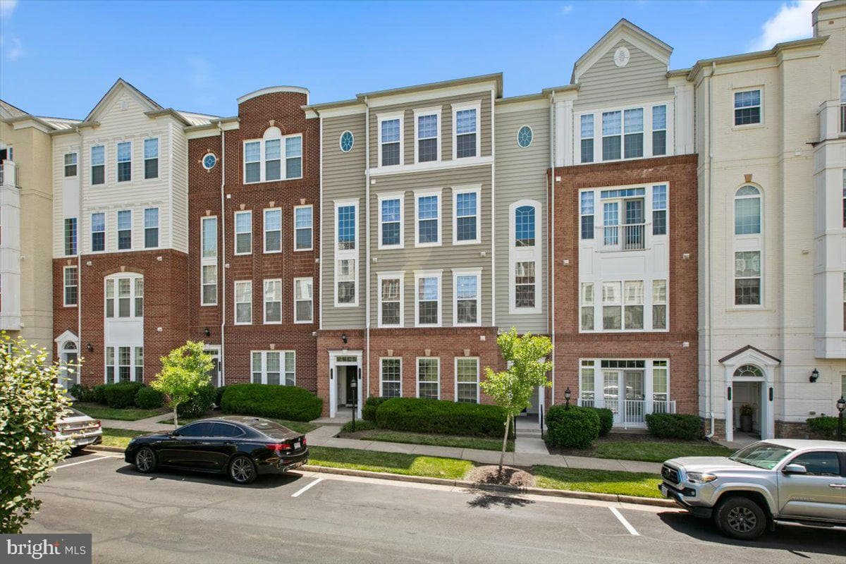 14519 Barkham Drive, Woodbridge
