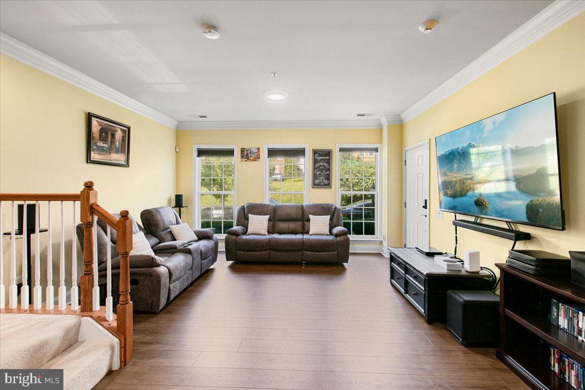 14519 Barkham Drive photo 9