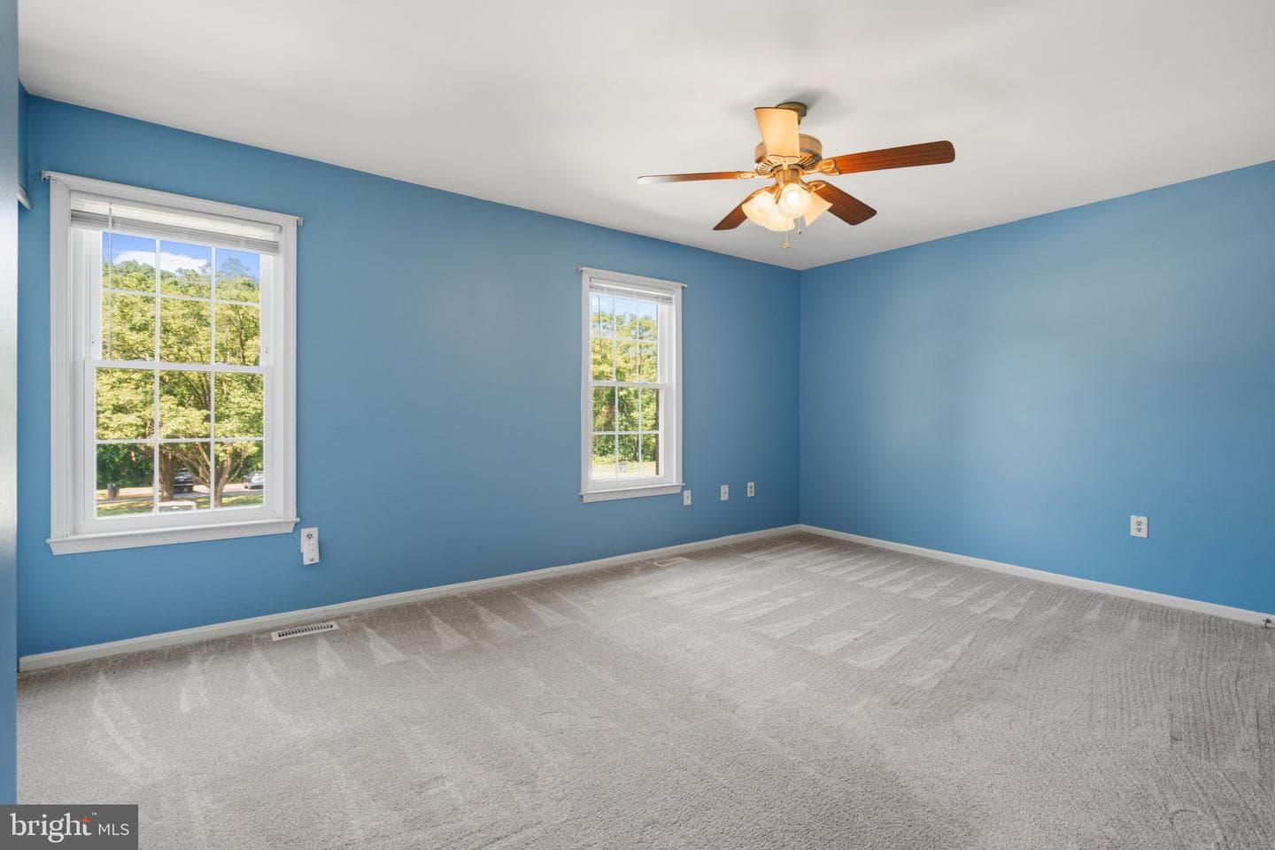 14325 N Park Court photo 31