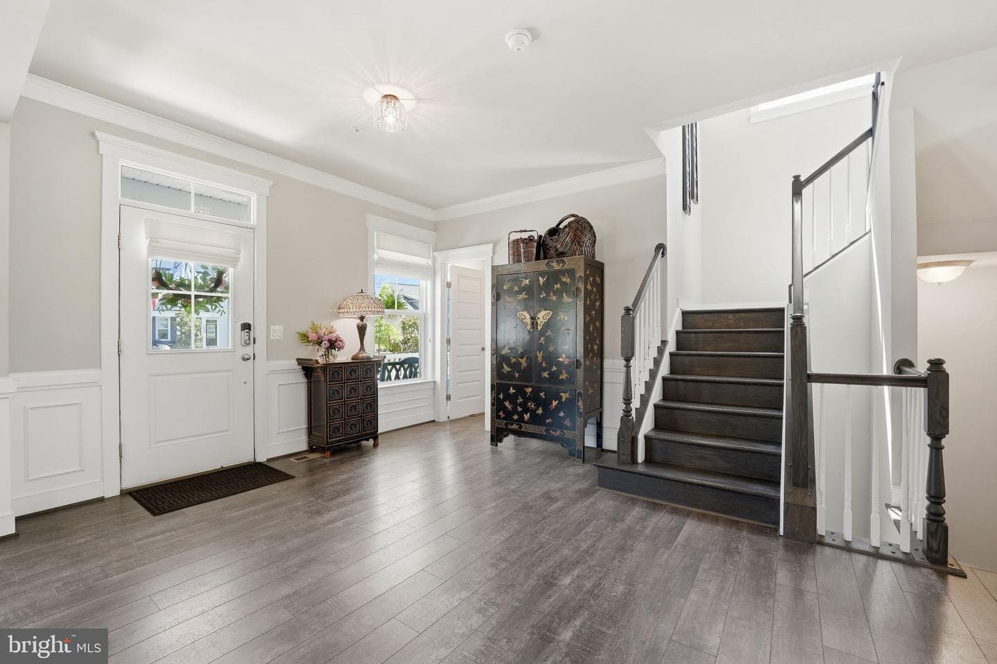 17942 Woods View Drive photo 5
