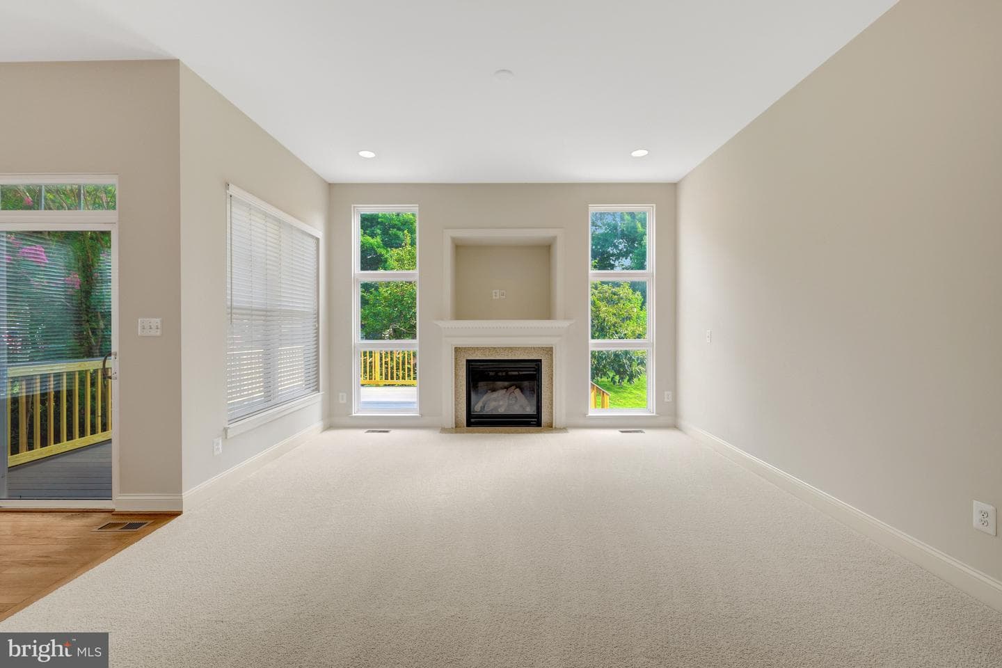 9295 Falling Water Drive photo 20