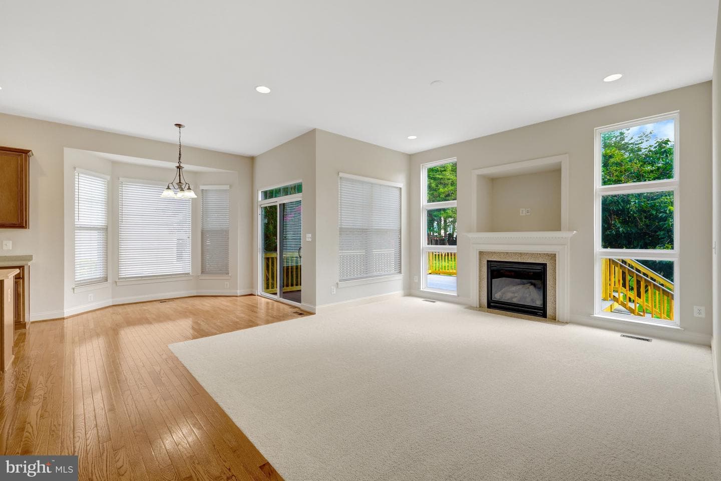 9295 Falling Water Drive photo 21