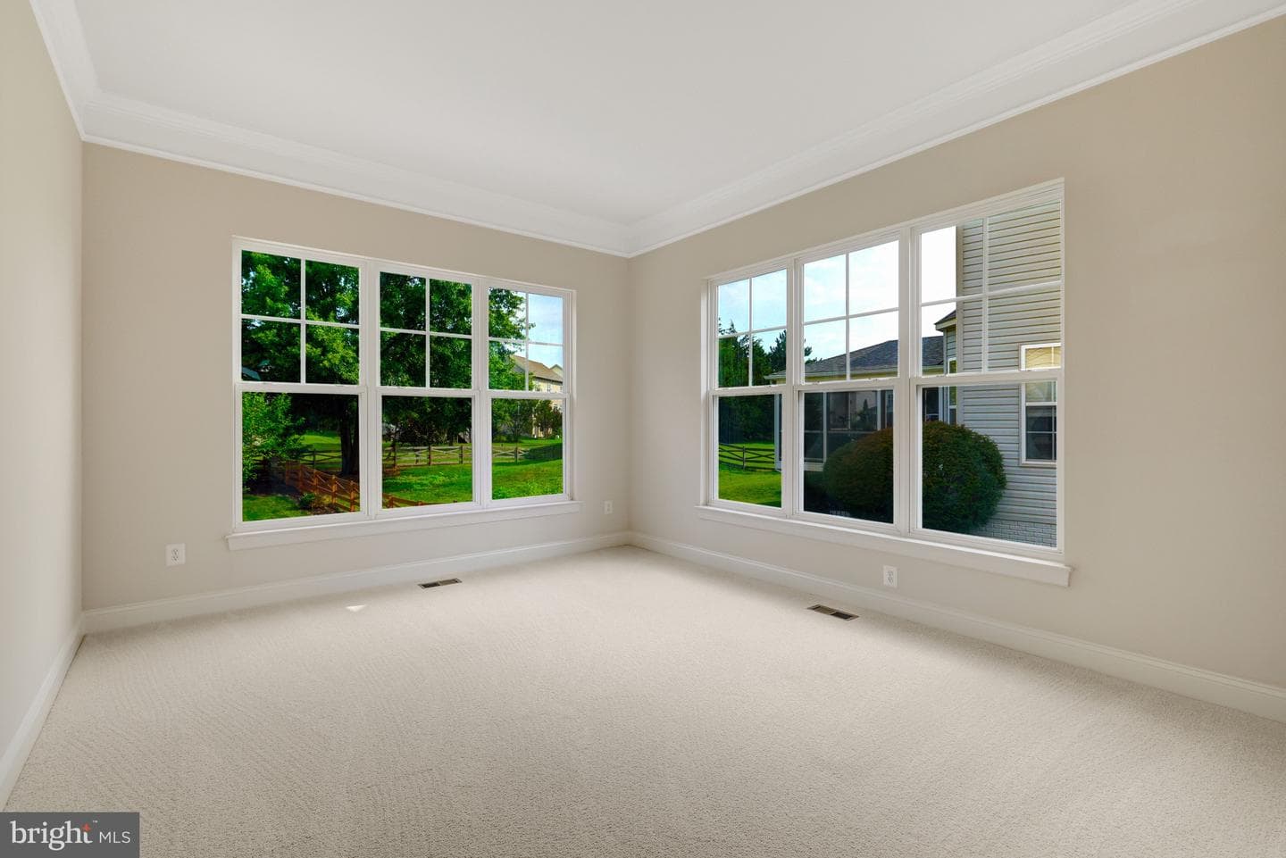 9295 Falling Water Drive photo 25